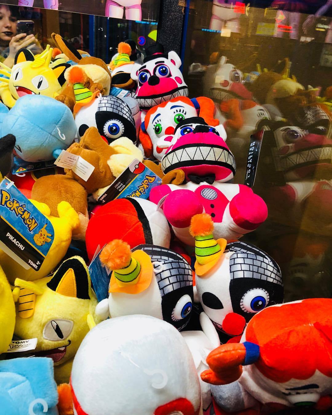 fnaf plushies in game