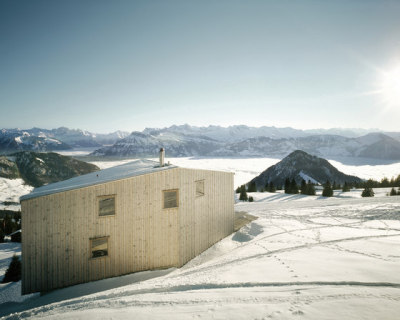 Holiday house on the Rigi / Andreas Fuhrimann Gabrielle Hächler Architekten