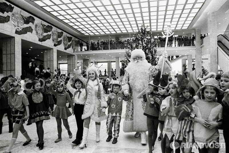 New Year show for children in Kremlin (1978)