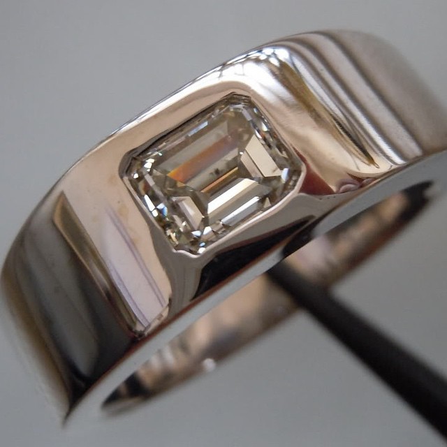 DiamondsbyLauren Men S Emerald Cut Diamond Ring Emeraldring   Tumblr Nep7k0FNrn1tlh7y3o1 640 