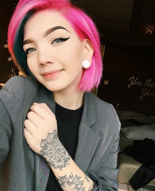 me blue hair orange hair pink hair tattoo tattoos girls with tattoos girls with ink girls who like girls lgbt bisexual belfast ireland irish northern ireland british uk alt girl alternative nu goth grunge nu grunge punk makeup colourful follow reblog likeforlike nature kitten