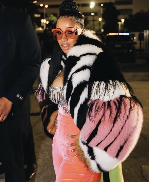 rihennasheaux:Cardi B (x)