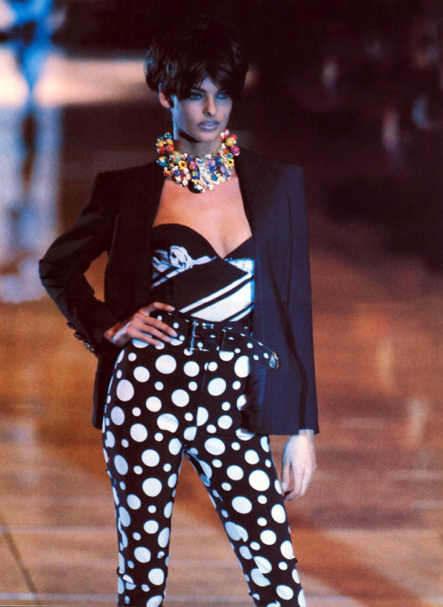 La Linda Evangelista | Versace (1991) Model: Linda Evangelista