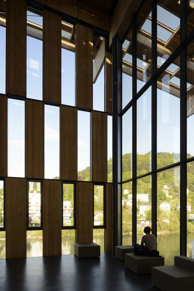 archatlas:<br /><br /><br /><br />Besançon Art Center and Cité de la Musique Kengo Kuma  Associates<br /><br />From the architect:Located in the eastern part of France, Besancon is also known as the city where Seiji Ozawa won the first prize at the International Competition of Orchestra Conductors (1959). Situated in the center of the city along the banks of the Doubs River, this multipurpose cultural facility is part of the FRAC project in France to stimulate cultural activity in regional areas, and features a music hall, contemporary art museum and conservatory (music school).The brick-clad warehouse that was built in the 1930s was converted into a museum. This structure, as well as the newly built music hall and conservatory are covered with a large green roof to tie them all together. Voids are provided between the respective boxes, and this space is covered by a green roof with a mosaic of plants and solar panels that allows soft light to come through.Images and text via <br /><br /> Kengo Kuma  Associates<br /><br />