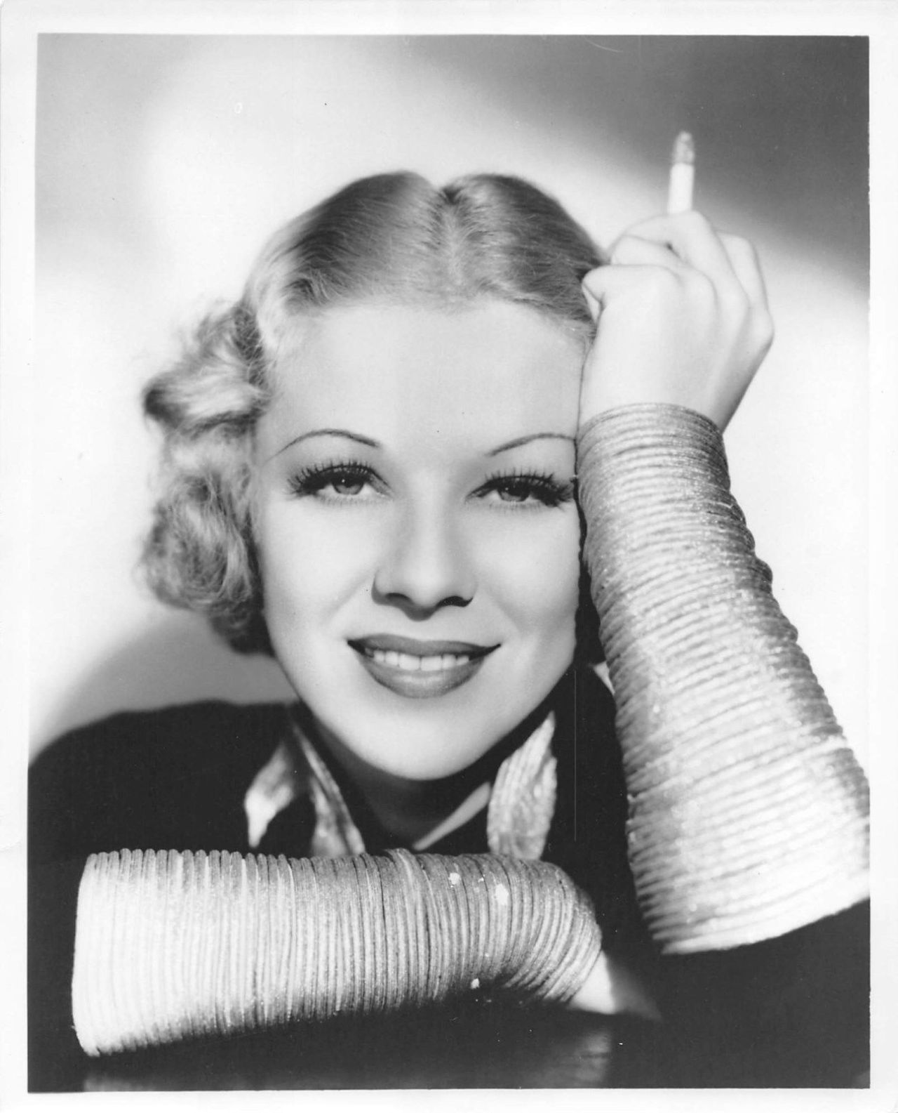 Rantings Of A Modern Day Glamour Girl - Glenda Farrell