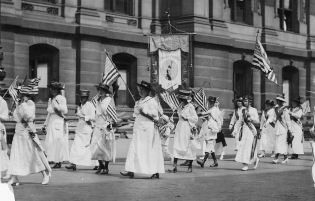 Ulster — Vintage photos of Orange parades in the USA during...