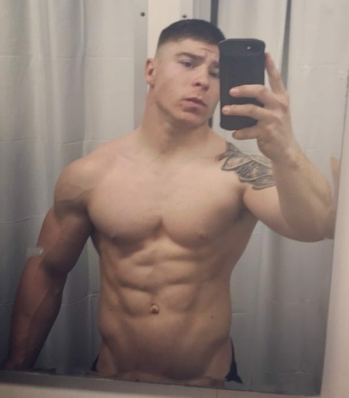 bseknoxtn1993:chettbro:US Army “18 yo Supreme Alpha”Follow...