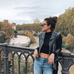 Voir un profil - Willow Caldwell Tumblr_pvh6xgm1kF1xjgidno4_250