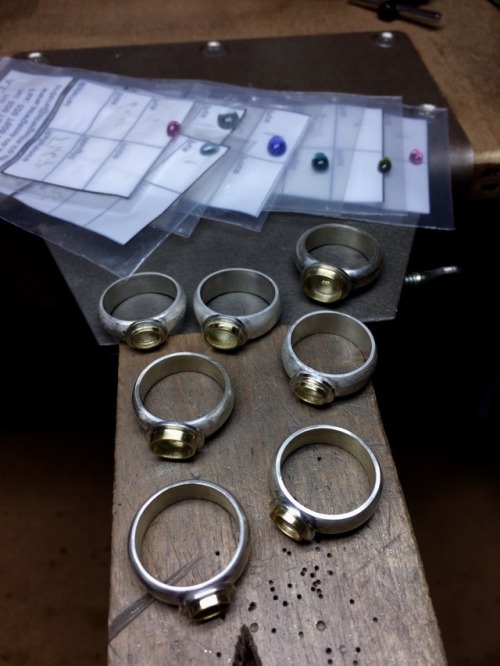 <p>Rings on the bench today 18k yellow gold and sterling silver, to be set with a variety of stunning tourmalines, tanzanite and Aquamarines🤓</p>