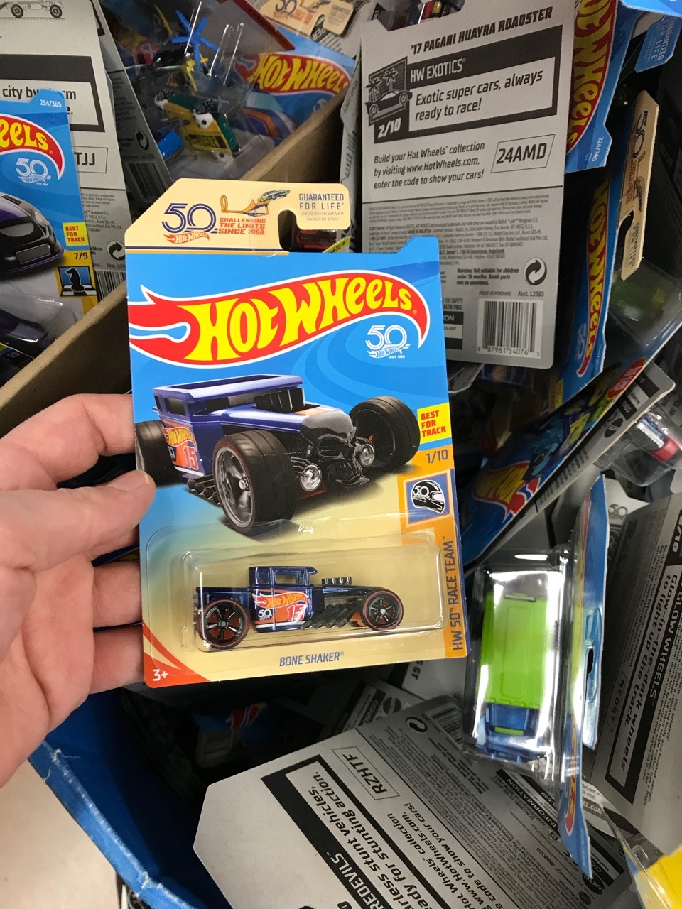 ultimate chase bone shaker