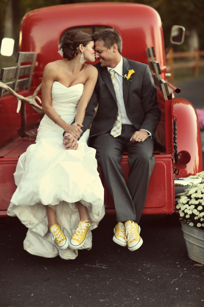 wedding with converse