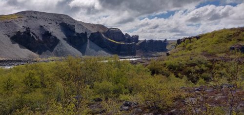 2019-06-07 - Hljóðaklettar, Rauðhólar, Holmarfossar, Réttarfoss...