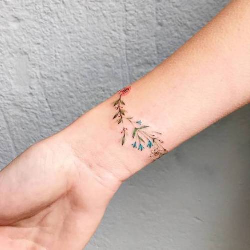 cutelittletattoos:By Elena Fedchenko · Lena, done at Toe Loop...