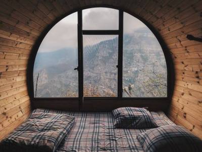 Cozy bed at Harsnadzor Eco Resort in Armenia