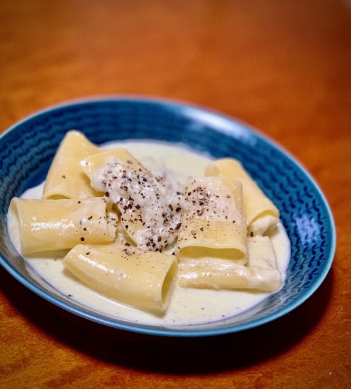 jasmine7031:Paccheri with quatro formaggiI recommend the...