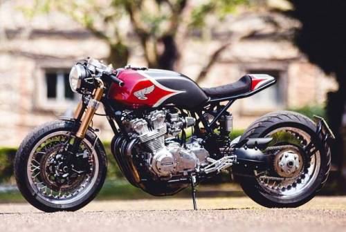 caferacerbrasil:HONDA CBX 750cc ( 7Galo )☕ @caferacer.brasil...