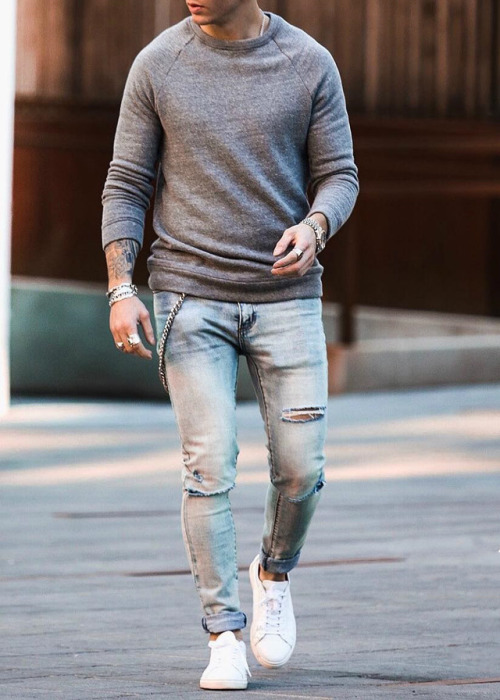 fashionvanity:Sweatshirt: Mika JaymesJeans: Manière De...