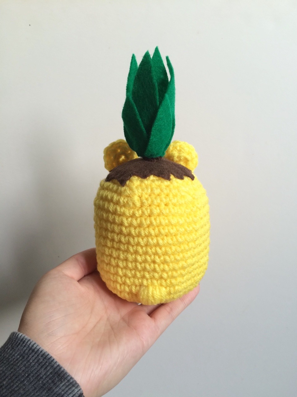 pineapple plushie