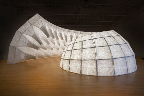 john grade’s capacitor moves and illuminates with weather dataimage courtesy of john michael kohler arts center