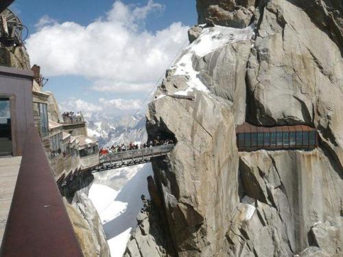 atraversso:Top 10 World’s scariest bridges: Would you dare to...