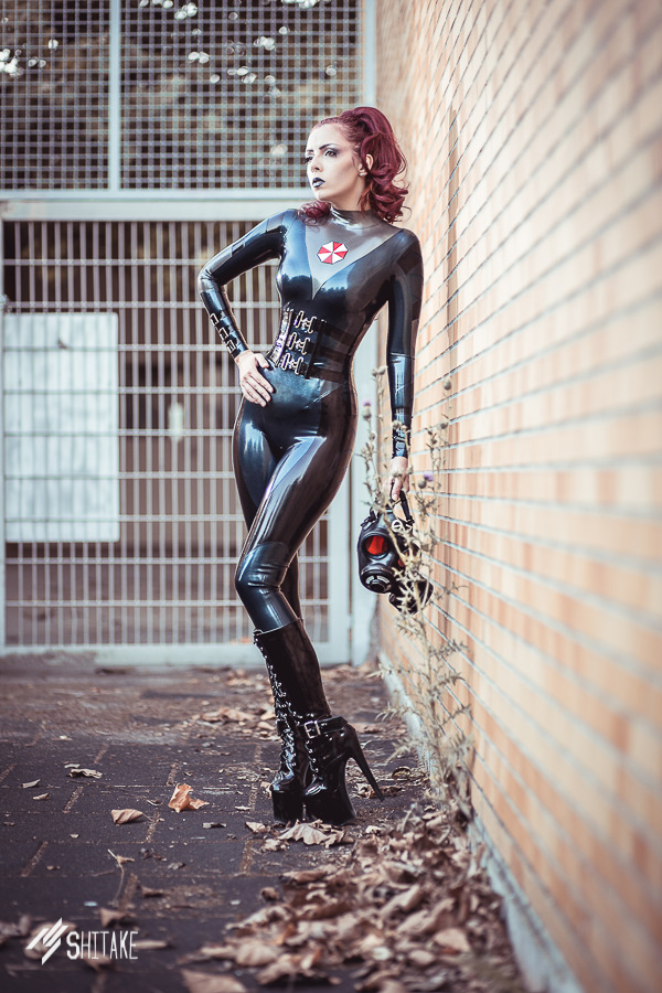 Rubberdoll in Chains — rubberreflections: Rubber Reflections - The best...