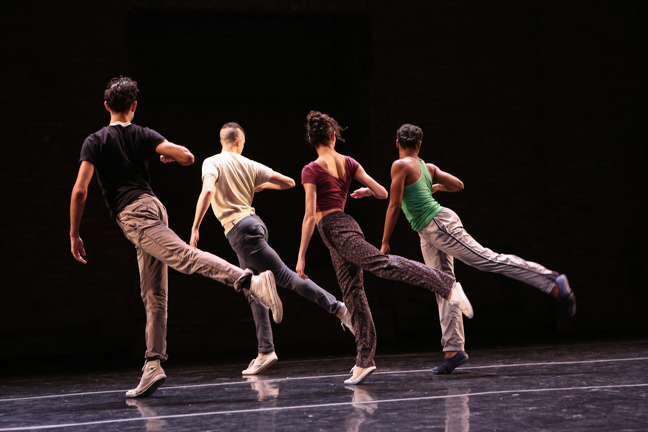 Stephen Petronio Company: Bloodlines Room - In performance: Yvonne ...