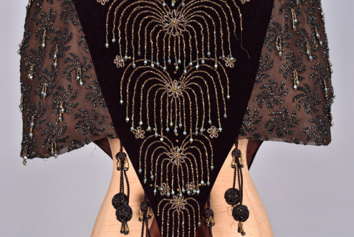 historicaldress:PARIS BEADED SILK SHOULDER CAPE, c....