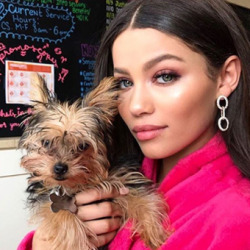 Voir un profil - Jelena Boukreïev Tumblr_ozzsupk2Kd1wqe23wo9_250