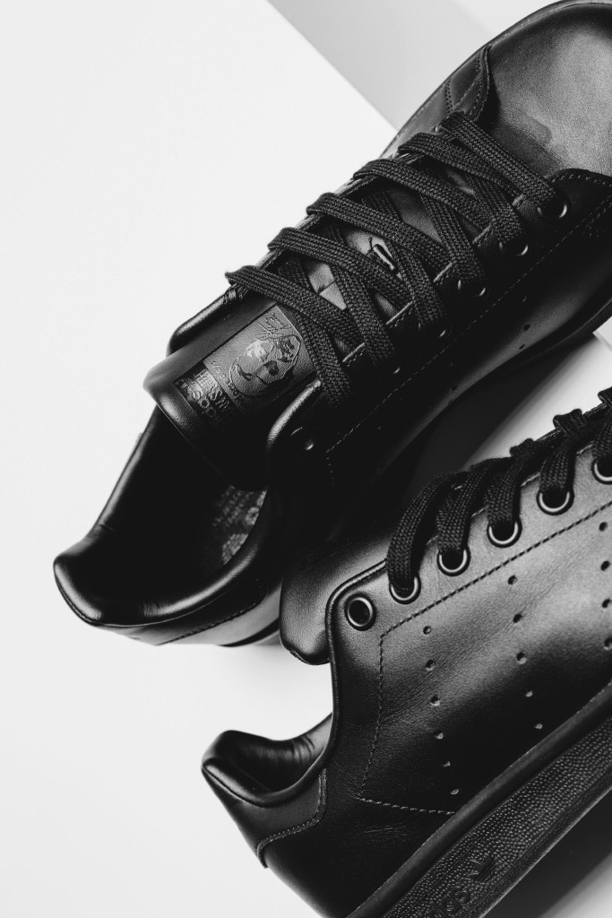 stan smith black on feet