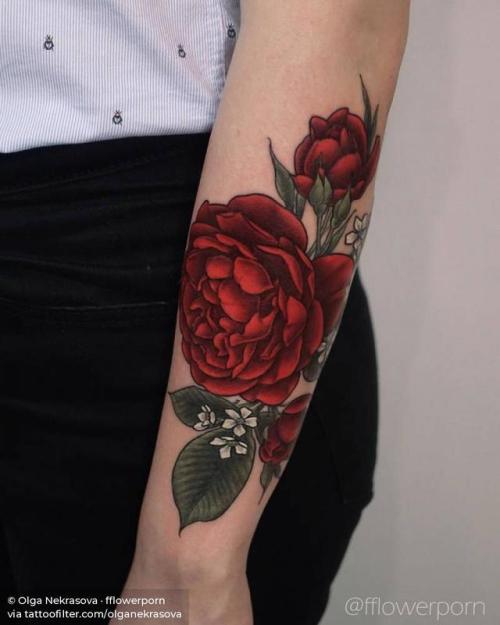 By Olga Nekrasova · fflowerporn, done at No Name Tattoo Shop,... big;facebook;flower;forearm;illustrative;nature;olganekrasova;rose;twitter