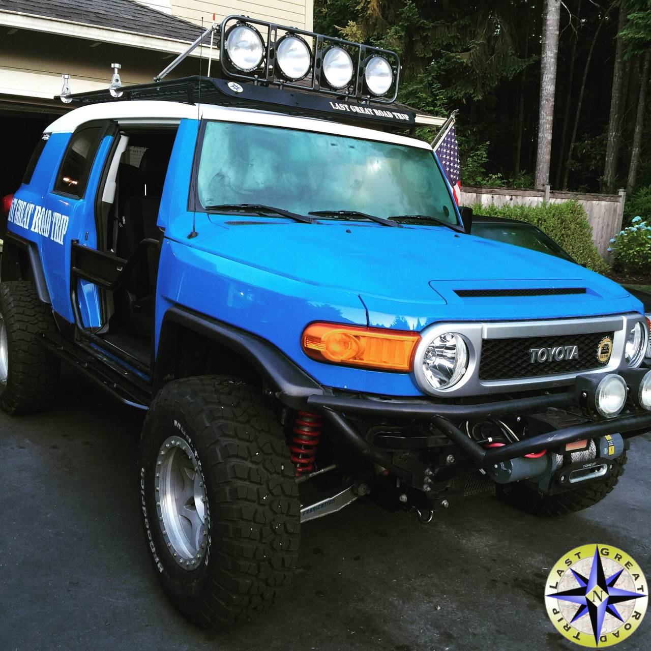 Off Road Adventures Tube Doors And Roof Top Lights Just Scream