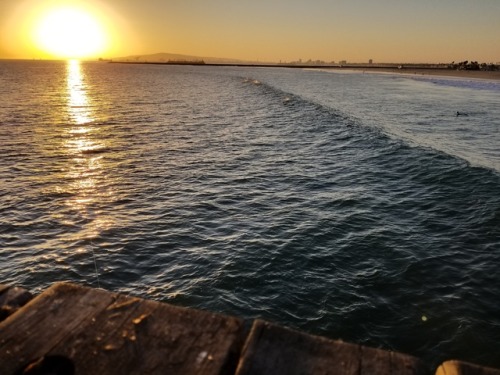 Friday Oct 12th, 2017 Seal Beach PierSpread love, good vibes...