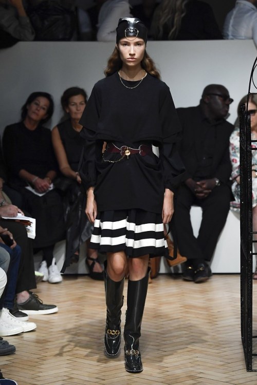 j.w. anderson fashion style spring 2019 ready to wear ready to wear rtw London Fashion Week lfw