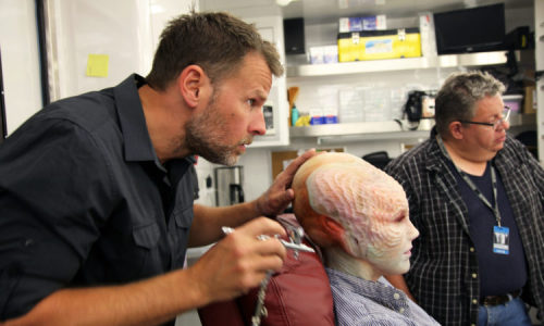 #MonsterSuitMonday Watch SPFX Make-Up effects artist Joel Harlow...