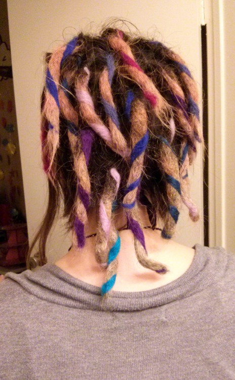 I woolstabbed my friend Kelly’s haayuuur. :3If you have...