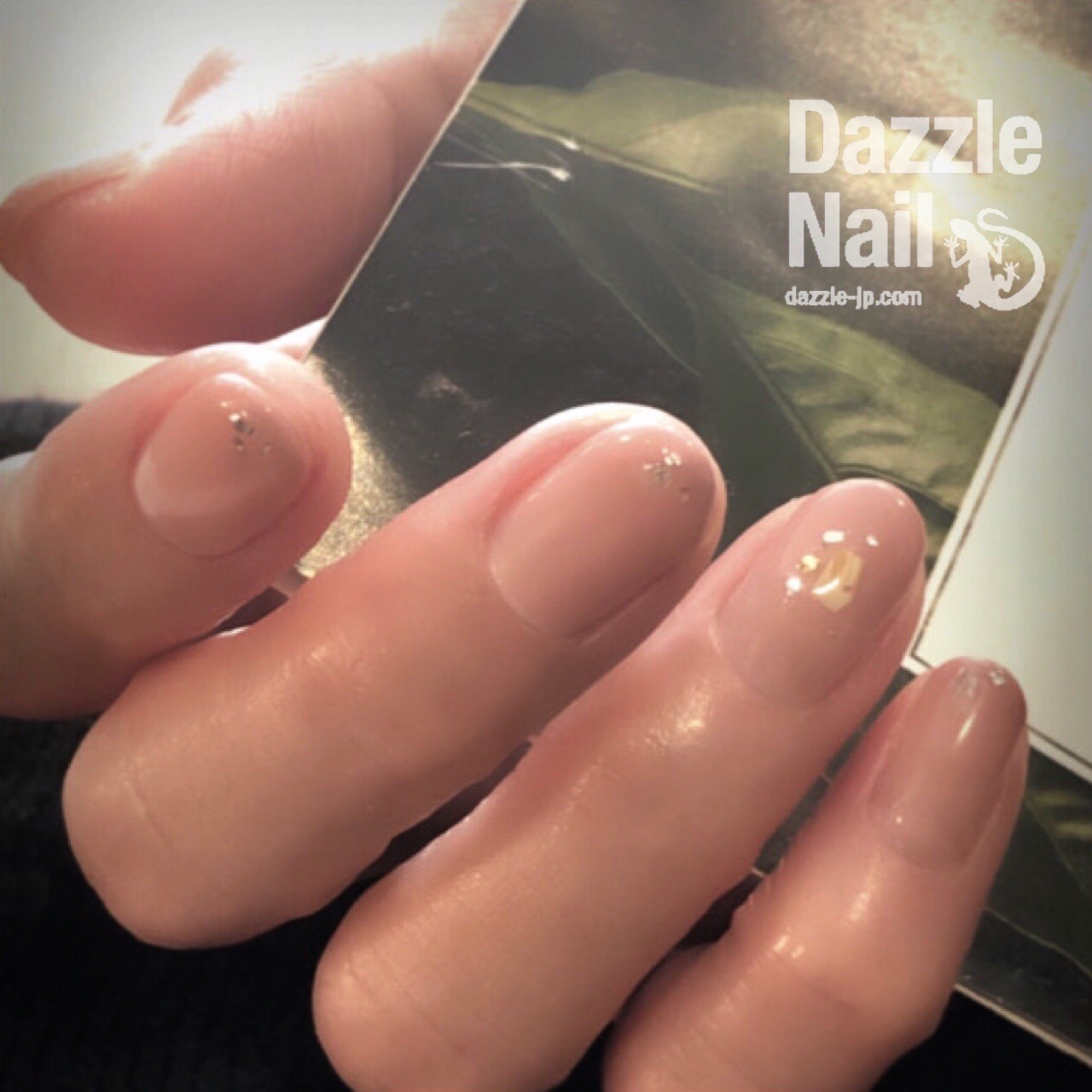 Dazzle Nail