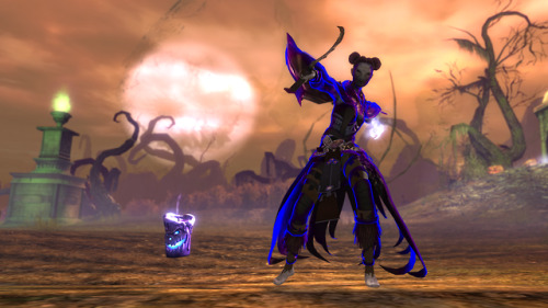 guildwars2:Halloween is Next Week!The Shadow of the Mad King...