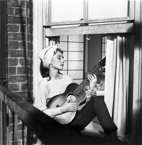 figililly:AUDREY HEPBURN “Breakfast At Tiffany’s” (1961)