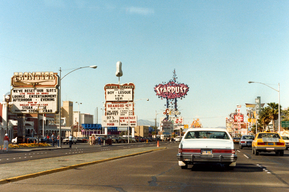 Vintage Las Vegas — Las Vegas Strip, 1983. Photo by Henk Binnendijk of...