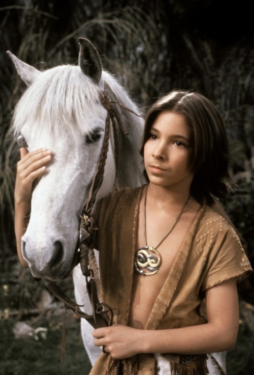 eaja:The Neverending Story (1984).CHILDHOOD