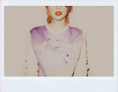 wonderlandtaylor:As an artist you should embrace what comes...