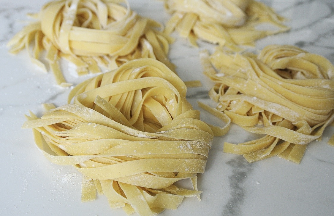 homemade-pasta-for-2-flour-eggs-and-extra-pompette