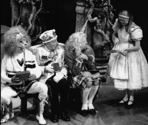 Original 1994 cast photo from James Reaney’s Alice Through the Looking-Glass. Keith Drincol as the Lion, William Needles as the White King, Graham Hartley as the Unicorn and Sarah Polley as Alice.
Edit by me from Romancing the Bard: Stratford at...