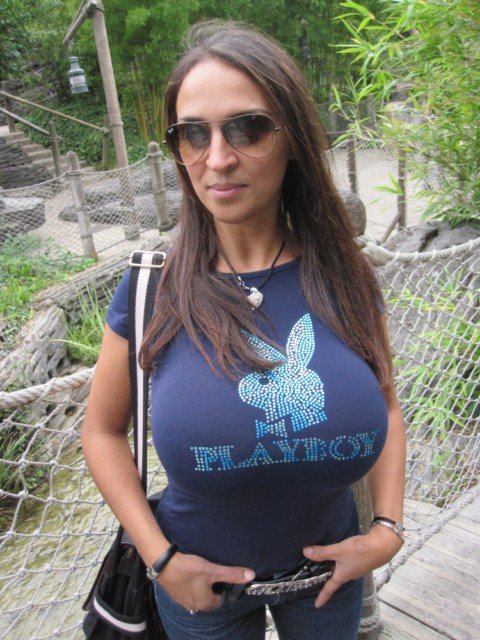 Really nice medium tits Tits in tops tumblr