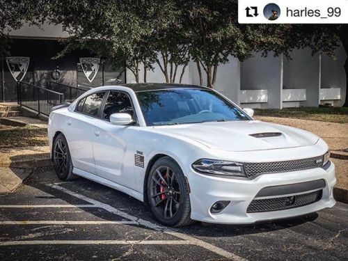 No filter needed for this photo. ..#Repost @harles_99 with...