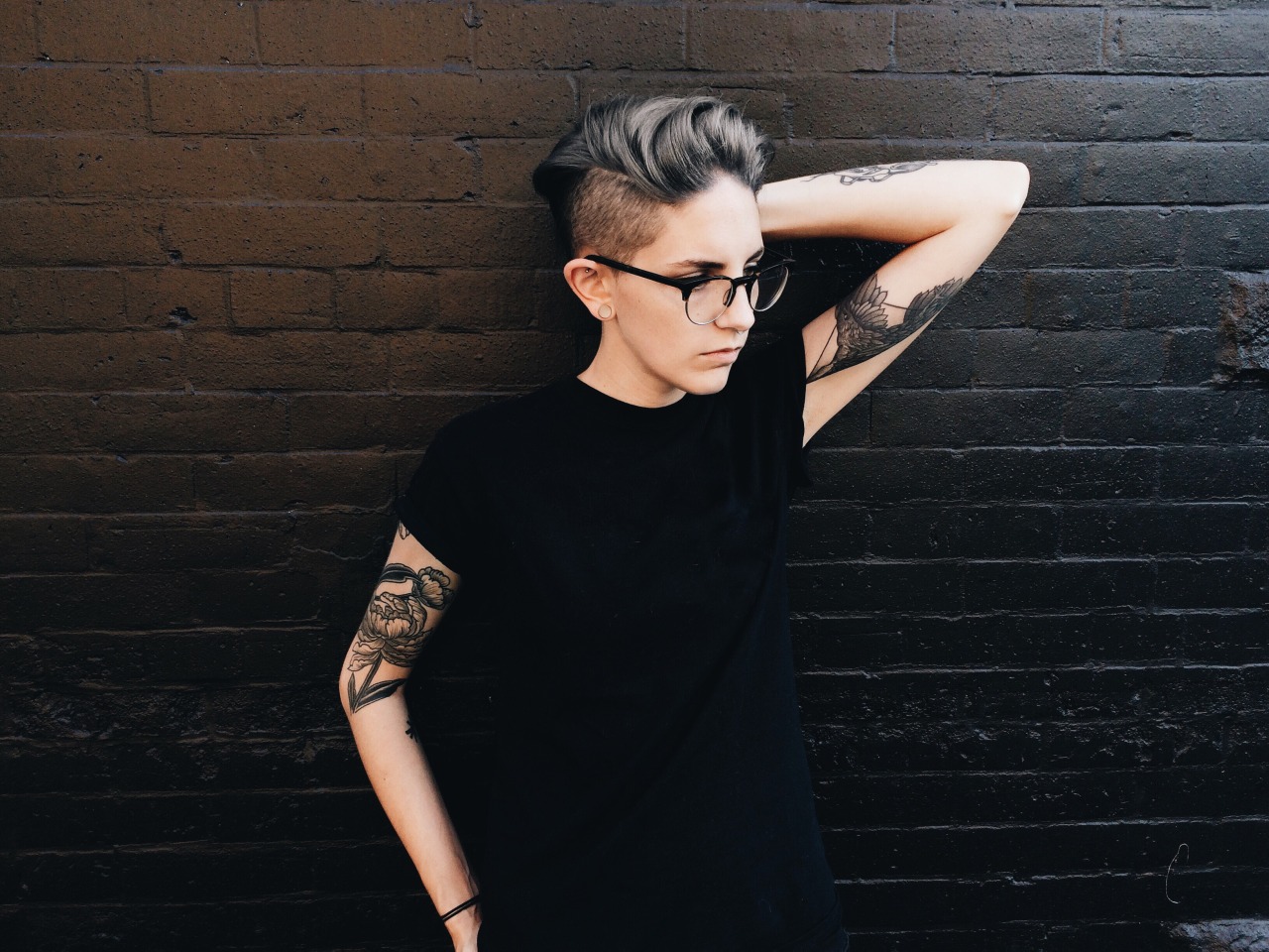 lesbians in glasses Mature fat boobs