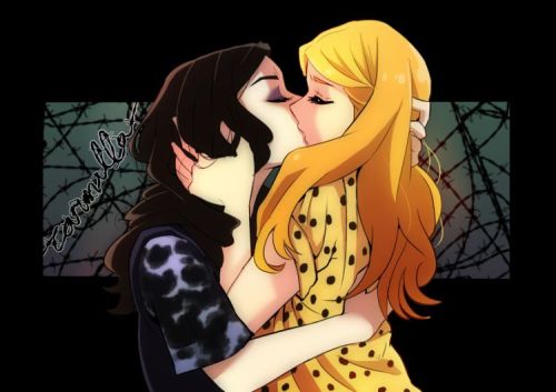 sweet-toast:Carmilla and LauraCarmilla season 3 part 2 is up...