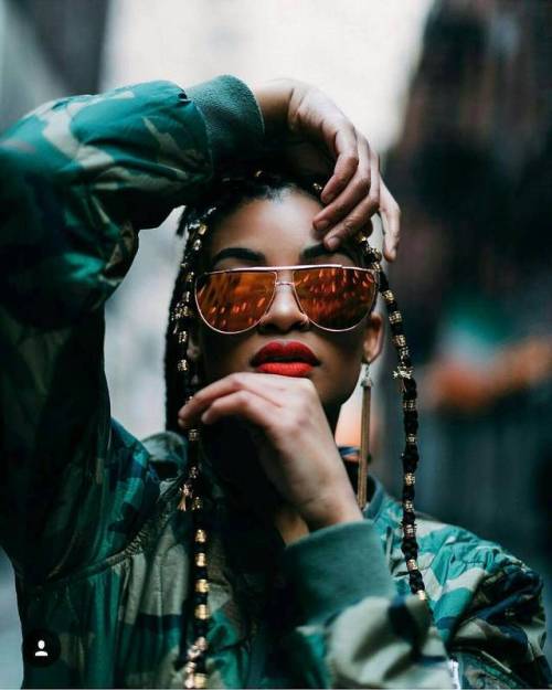 Fashion street fashion street style Urban style Urban fashion Womenswear Women& 039;s fashion Braids Eyewear Accessories Aw Fall style