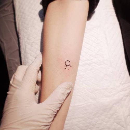 By Witty Button, done in Seoul. http://ttoo.co/p/35933 small;zodiac symbol;micro;symbols;wittybutton;tiny;ifttt;little;astrology;minimalist;inner forearm;taurus symbol
