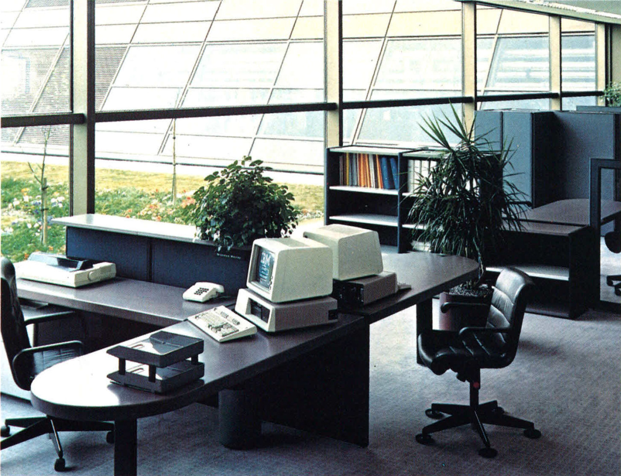 ad-for-office-furniture-1990-scan-luigidonatello